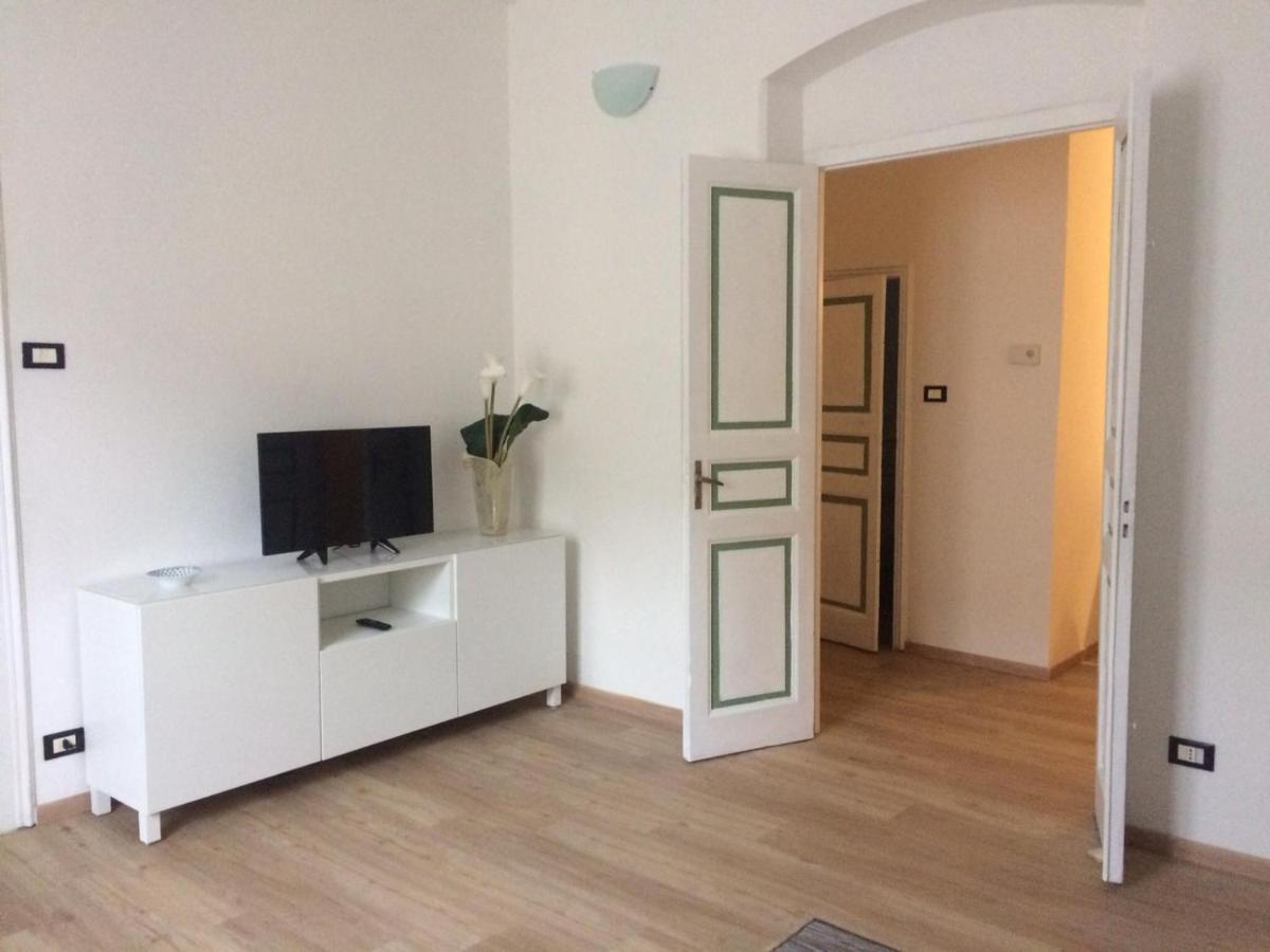 Bixio9 Apartment ลาสเปเซีย ภายนอก รูปภาพ